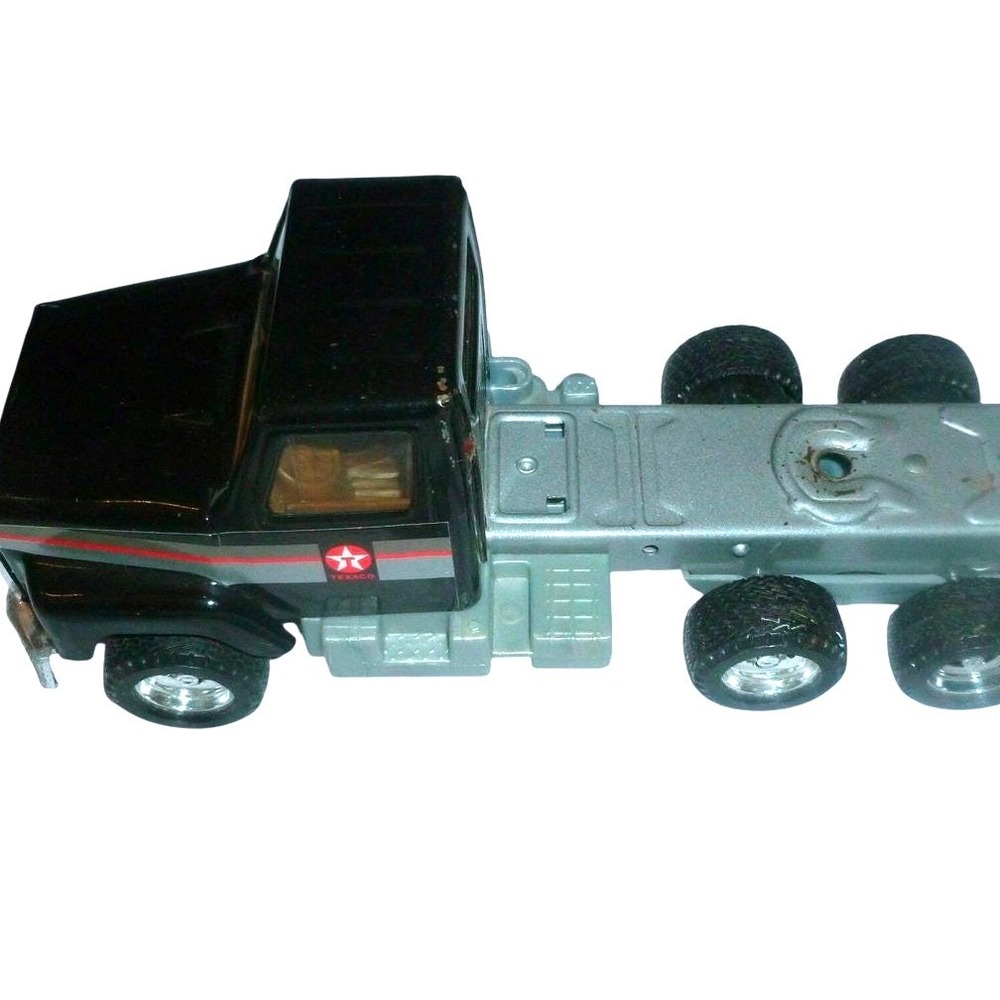 Vintage Ertl Texaco International Semi Truck Tractor Black Pressed Steel 1:32‎